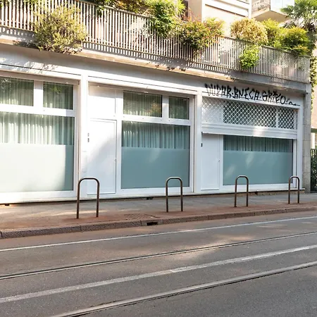 We Home - Porta Venezia Suites Milan Exterior photo