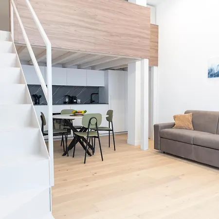 We Home - Porta Venezia Suites Milan Exterior photo